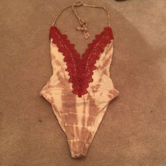 REVOLVE Mirage Desert Sand Tie Dye One Piece Blue Life - Picture 4 of 8